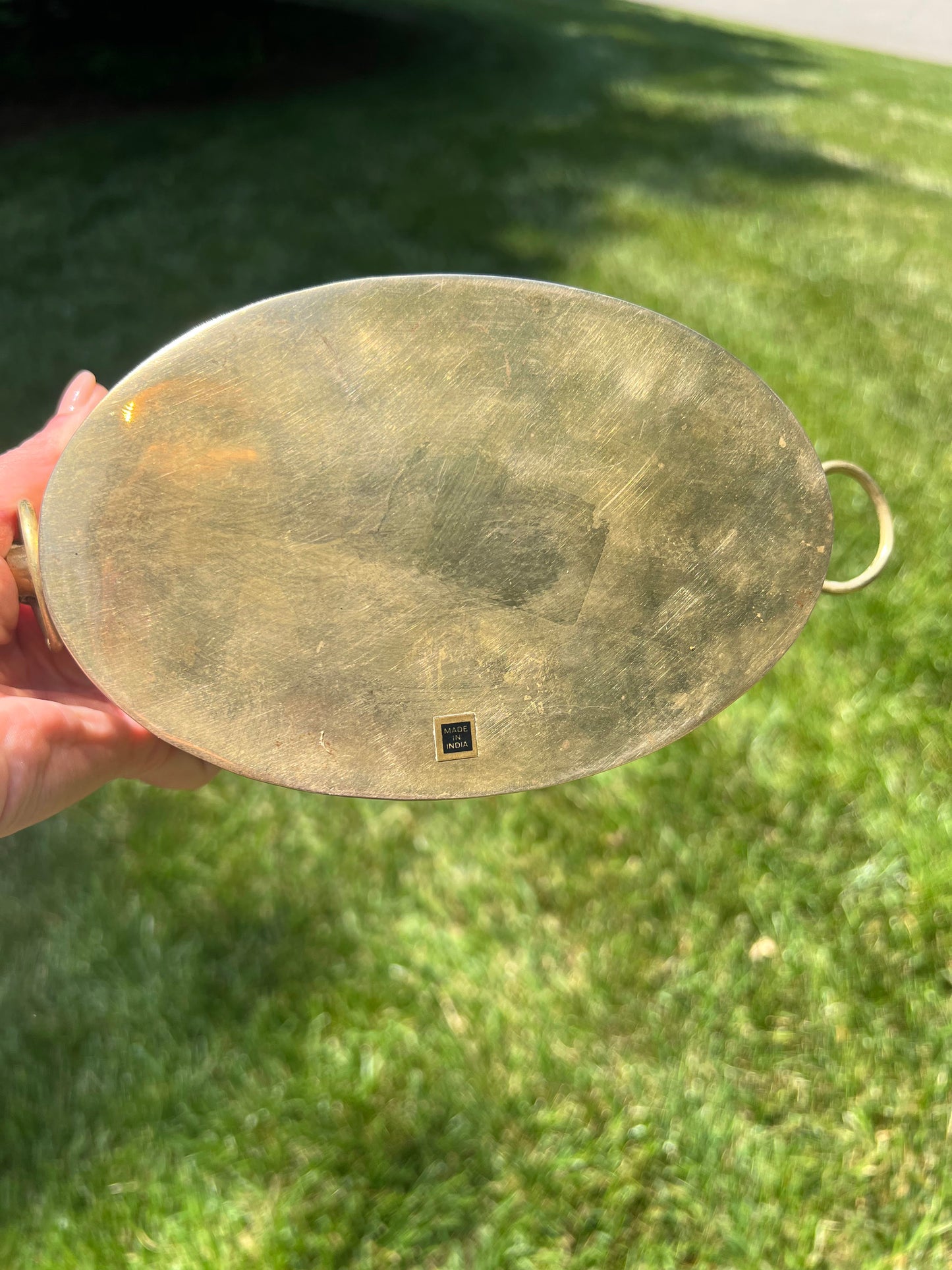 Brass jardiniere with crown-form scalloped rim