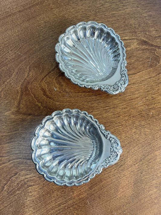 Pair of silver shell dishes
